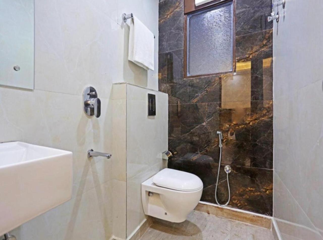 Hotel Vijaydeep Palace Near Delhi Airport ニューデリー エクステリア 写真
