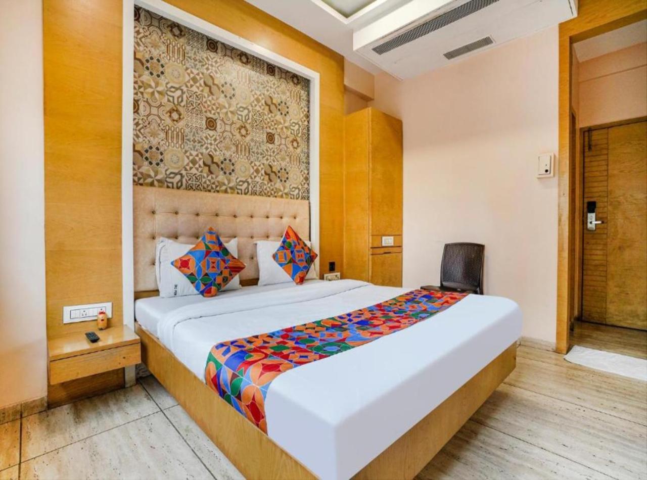 Hotel Vijaydeep Palace Near Delhi Airport ニューデリー エクステリア 写真